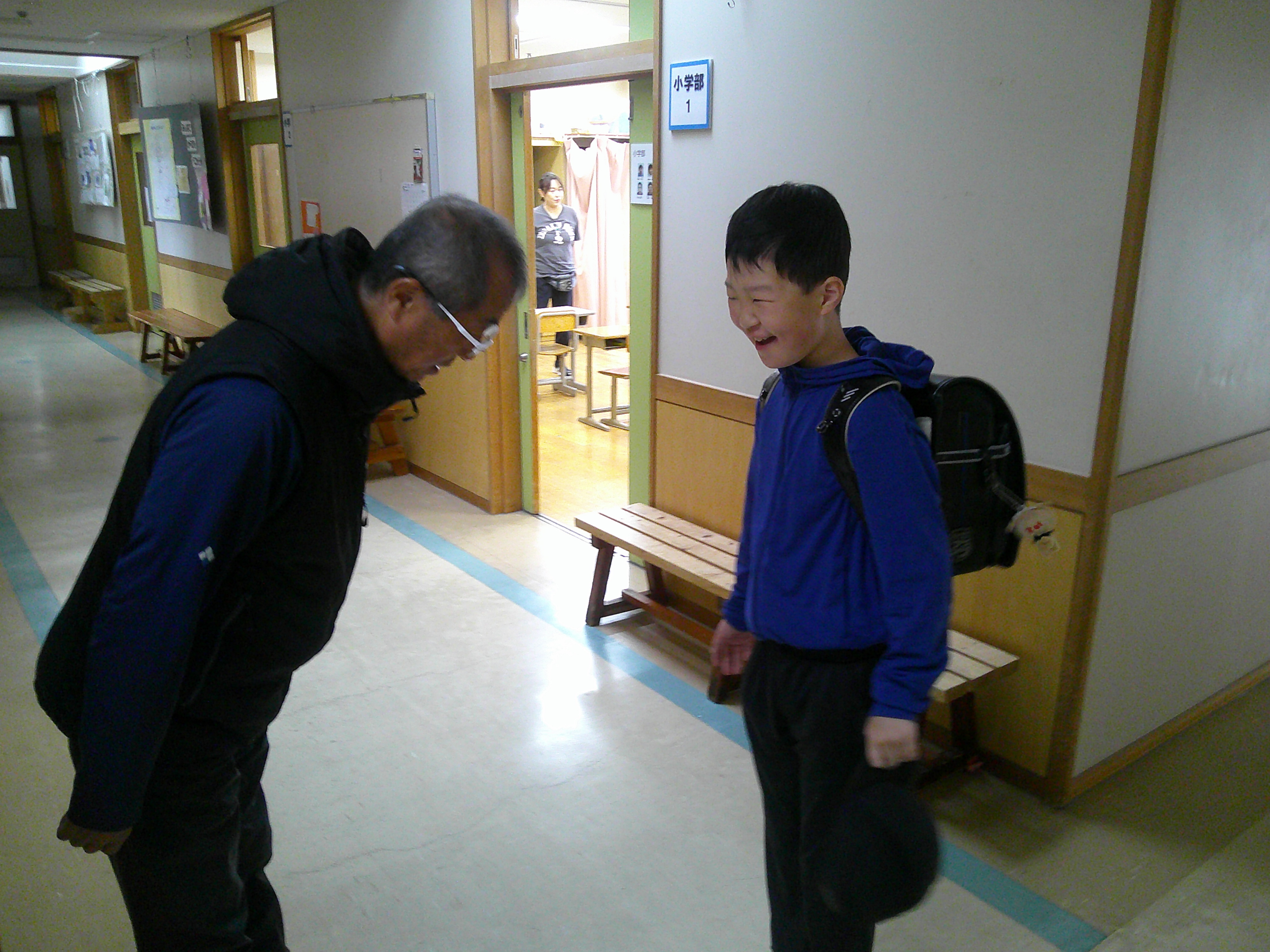 学園の一日 登校2(分教室)