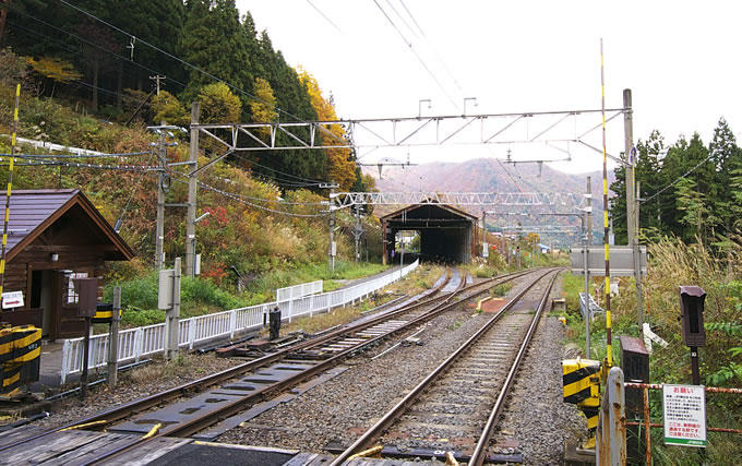 板谷駅スイッチバック遺構の写真1