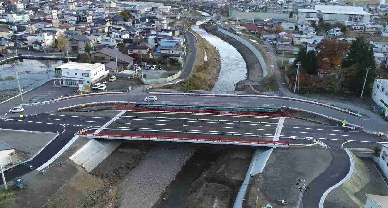 赤湯停車場線（花見橋）