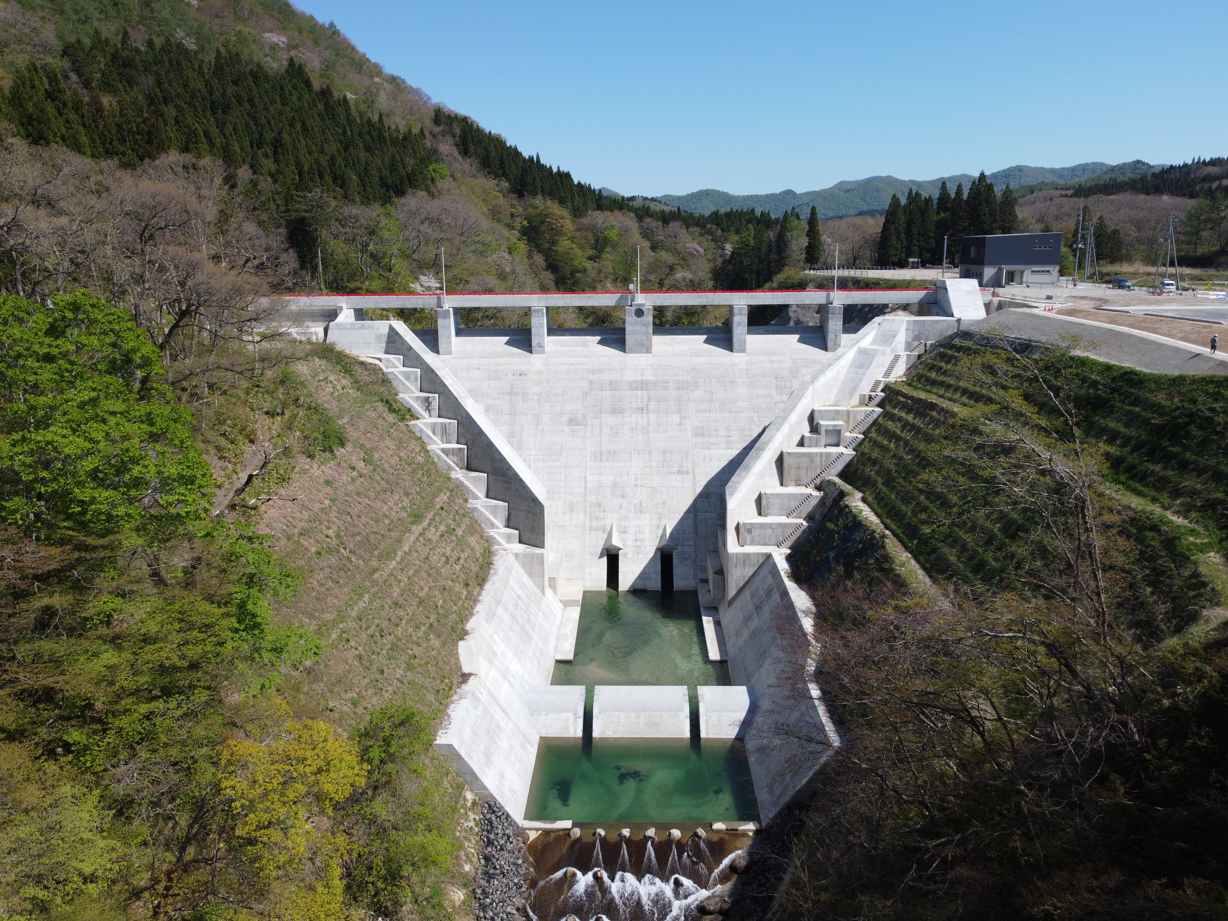 最上小国川流水型ダム